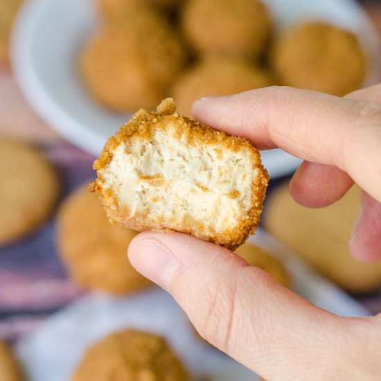Gingersnap Cheesecake Bites
