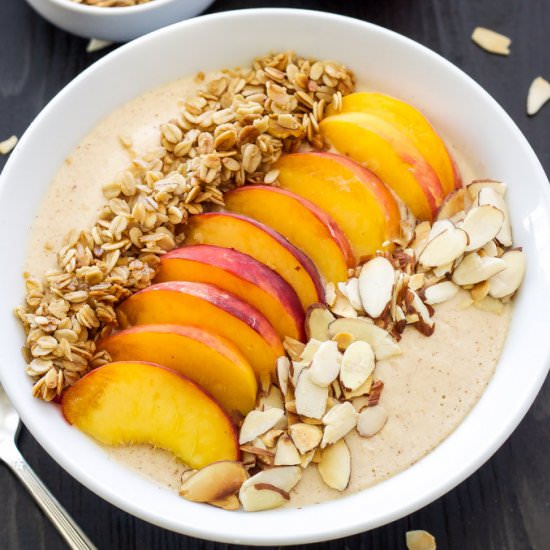 Peach Pie Smoothie Bowl