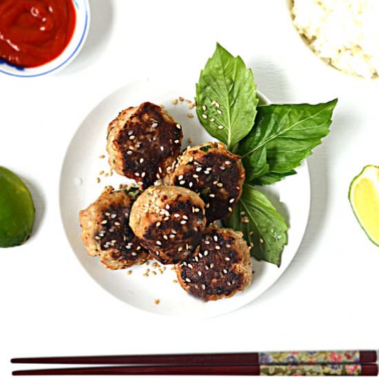 Sesame-Sriracha Turkey Meatballs