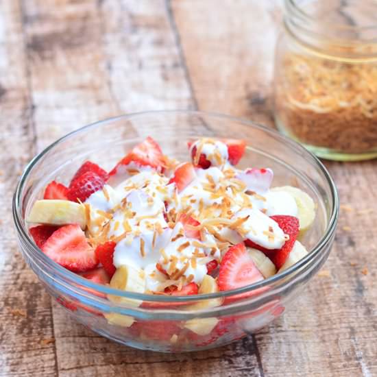 Strawberry Banana and Cream Salad