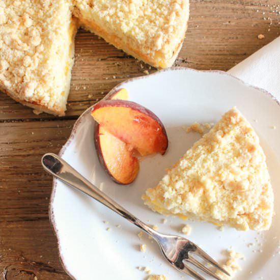 Italian Fresh Peach Crumb Cake