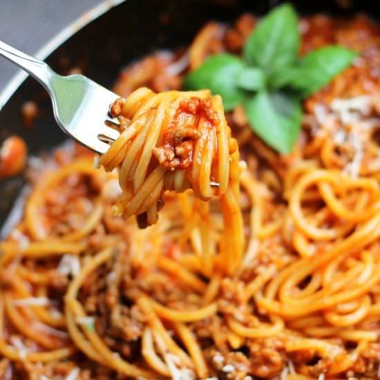 One Pot Spaghetti with Meat Sauce
