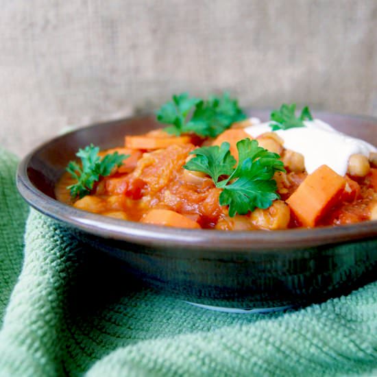 Moroccan Carrot and Chickpea Stew