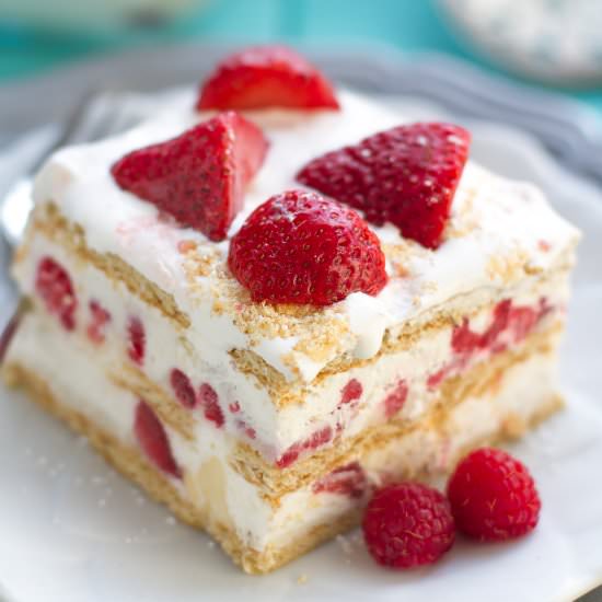 Strawberry Cheesecake Icebox Cake