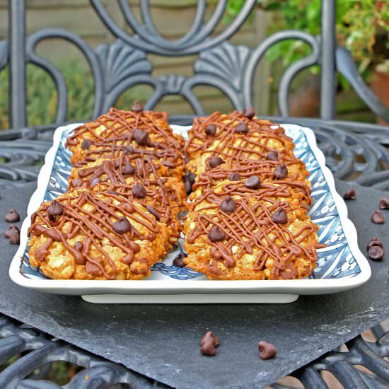 Oat, Peanut & Choc-Chip Cookies