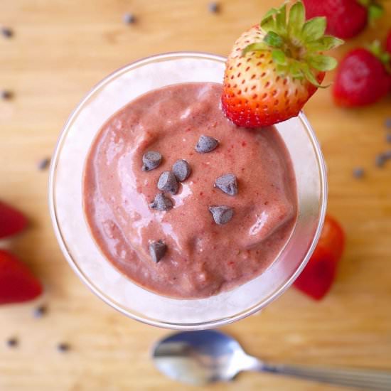 Frozen Strawberry Cocoa Pick-Me-Ups