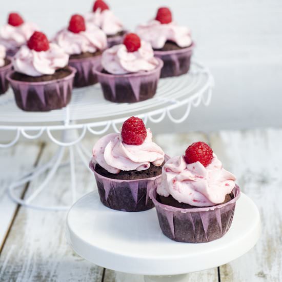 Mocha raspberry cupcakes