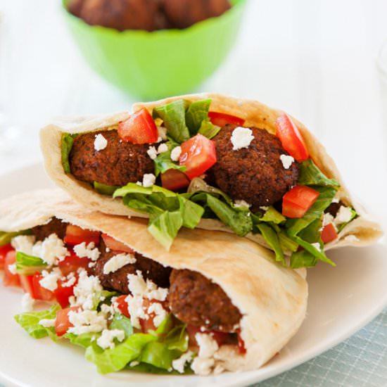 Falafels with Tahini Sauce