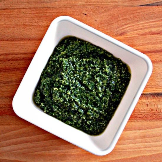 Extra Light Basil Pesto