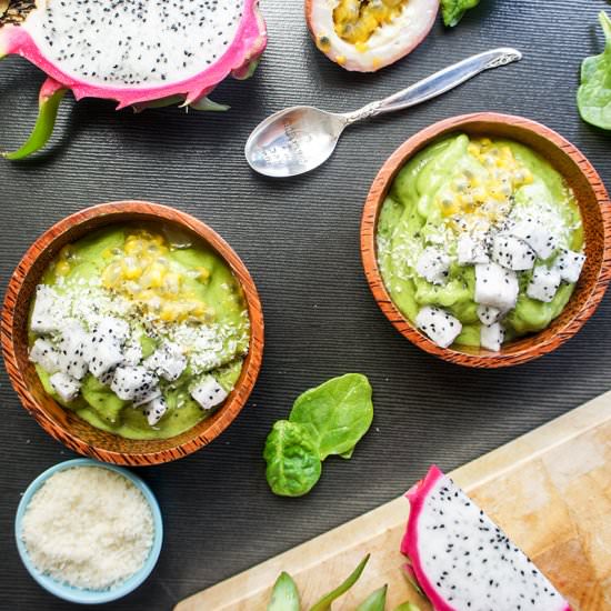 Tropical Green Smoothie Bowl