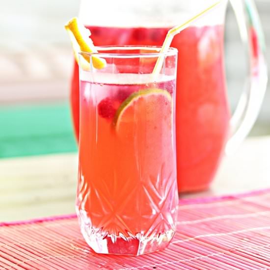 Homemade Raspberry Lemonade