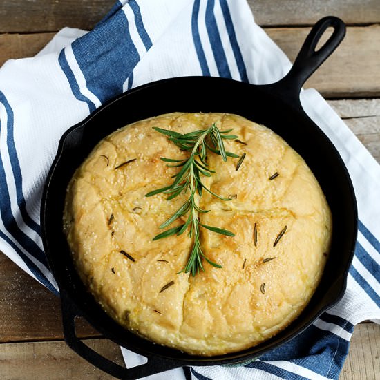Rosemary No Knead Skillet Bread