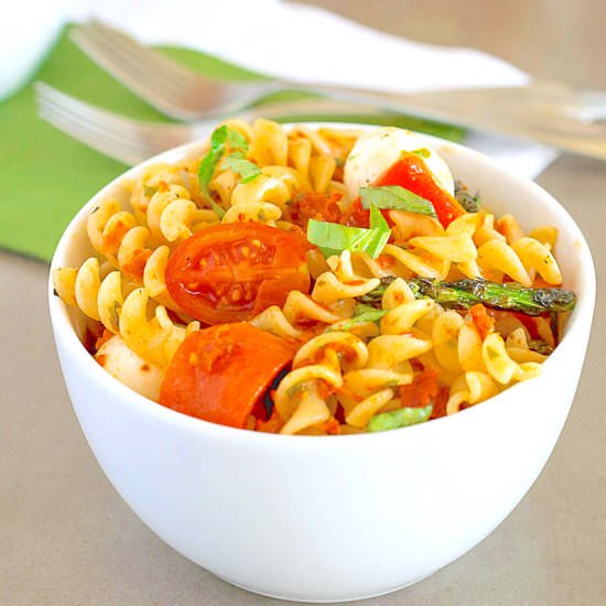 Grilled vegetable pesto pasta