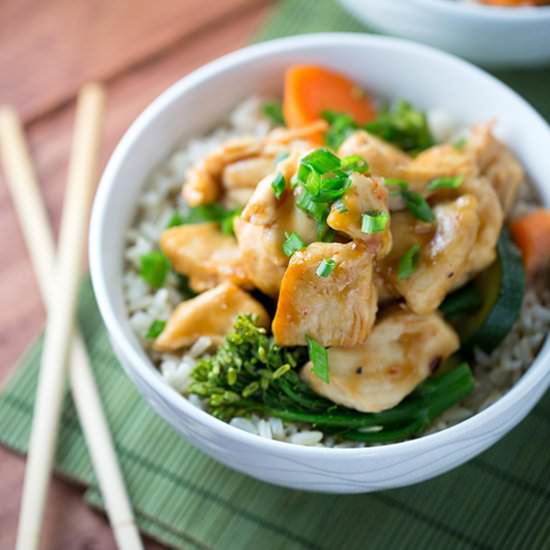 Sriracha Honey Chicken Stir-Fry