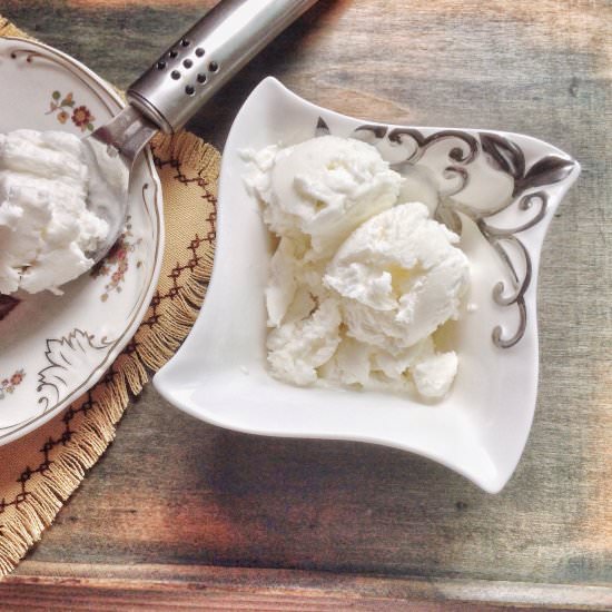 Simple Vanilla Ice Cream