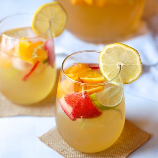Limoncello Sangria