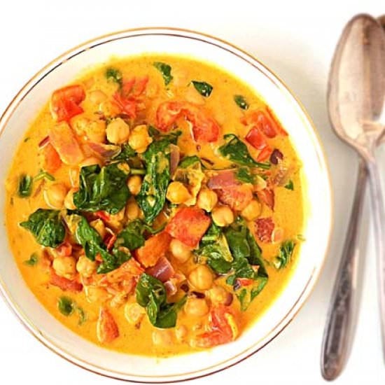 Indian Chickpea & Spinach Curry