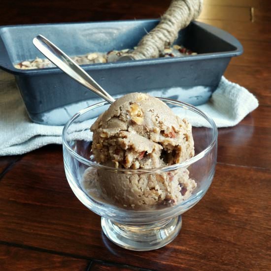 Maple and Salted Almond Ice Cream