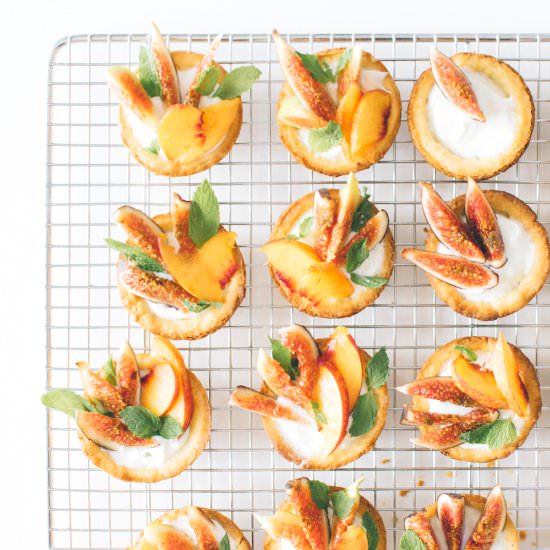 Fig & Nectarine Mini Yogurt Tarts