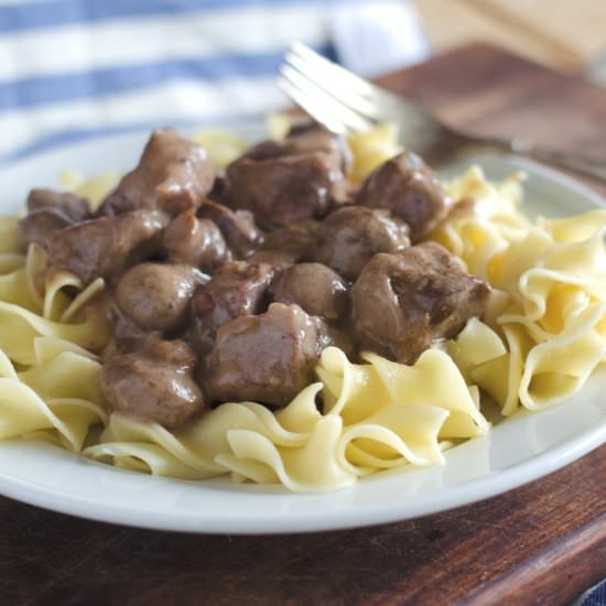 Slow Cooker Beef Burgundy