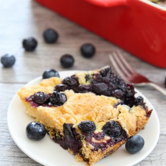Blueberry Cobbler Dump Cake