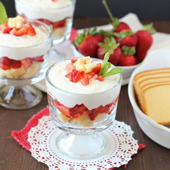 Strawberry Cheesecake Trifle