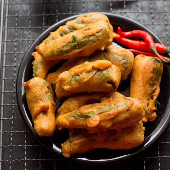 Mirchi Pakora – stuffed pepper