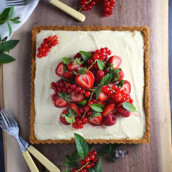 Berry Tart with Lemon Mascarpone
