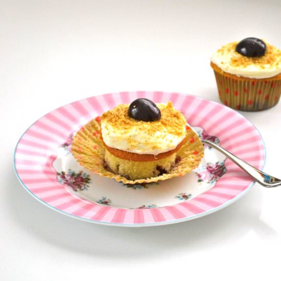 Cherry Cheesecake Cupcakes