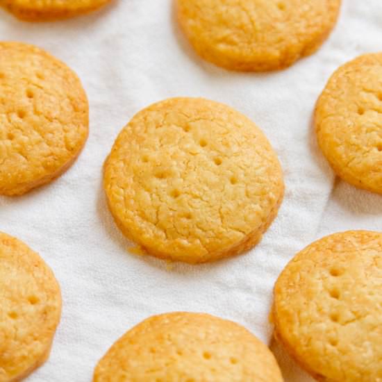 Manchego Crackers