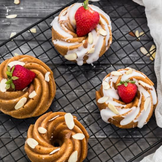 Eggless Cinnamon Mini Bundt Cakes
