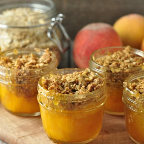 Mason Jar Peach Crisp