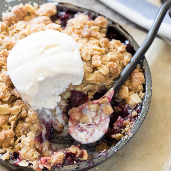 Fresh Cherry Crisp