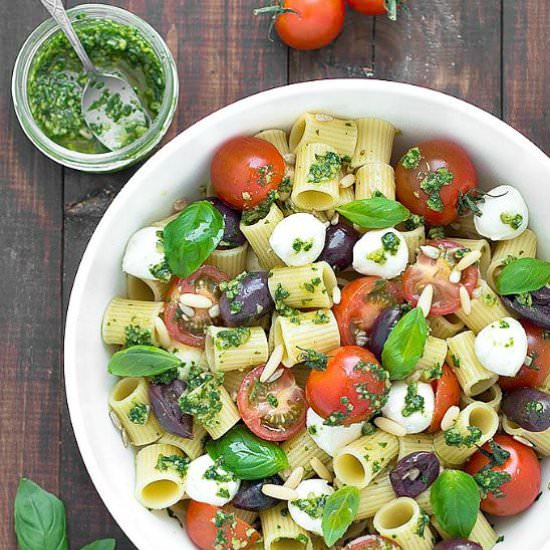 Summer Pasta Pesto Salad