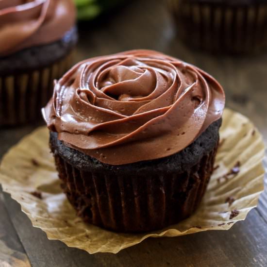 Skinny Chocolate Zucchini Cupcakes