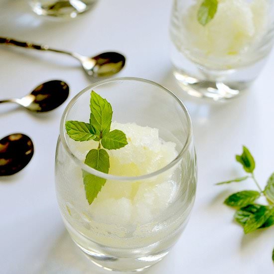Homemade Italian Lemon Ice
