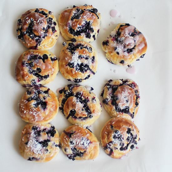 Blueberry Sweet Rolls