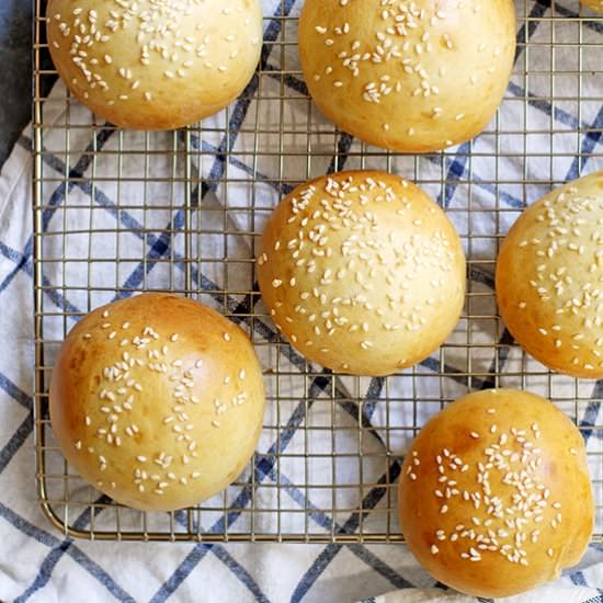 40-Minute Super Soft Hamburger Buns