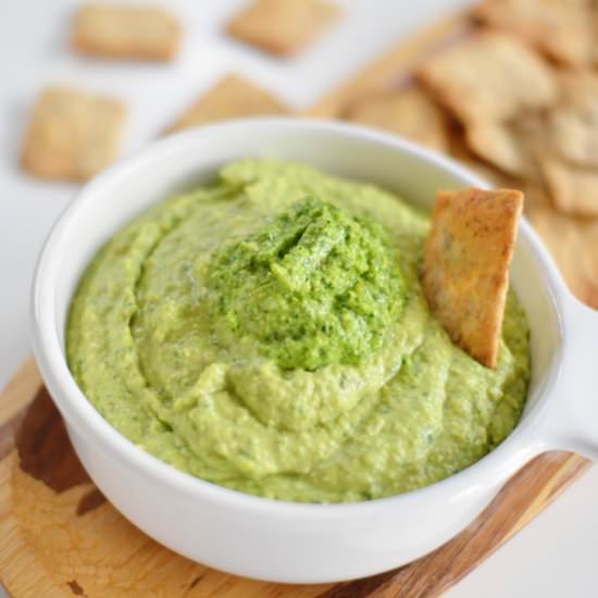 Spinach Pesto Hummus