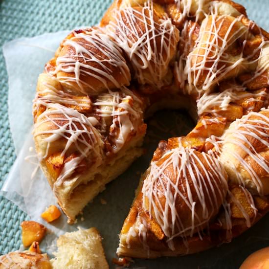 Peach Pull-Apart Bread