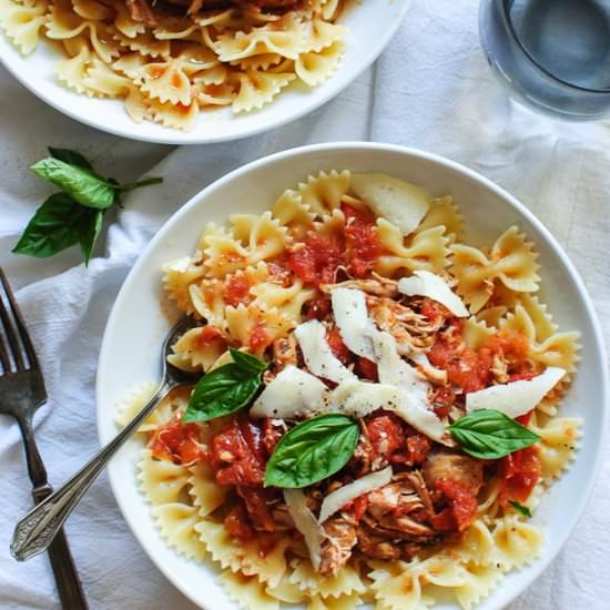 Slow Cooker Chicken and Tomatoes