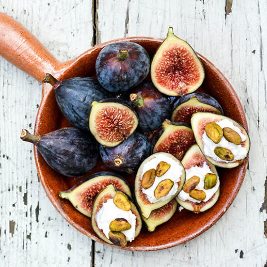 Fresh Figs with Ricotta