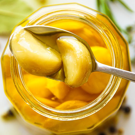 Delicious Garlic Confit