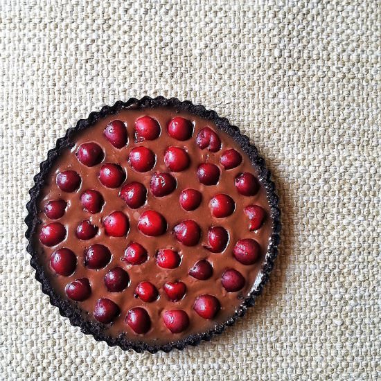 No Bake Chocolate Cherry Tart