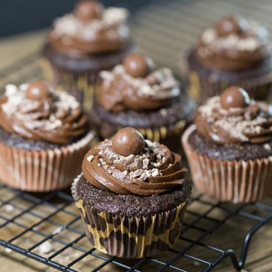 Best Moist Chocolate Mocha Cupcake