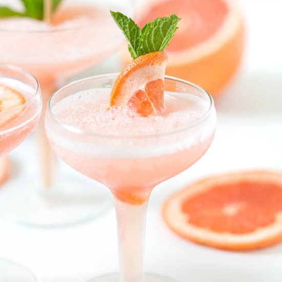 Frozen Rosé Grapefruit Cocktail