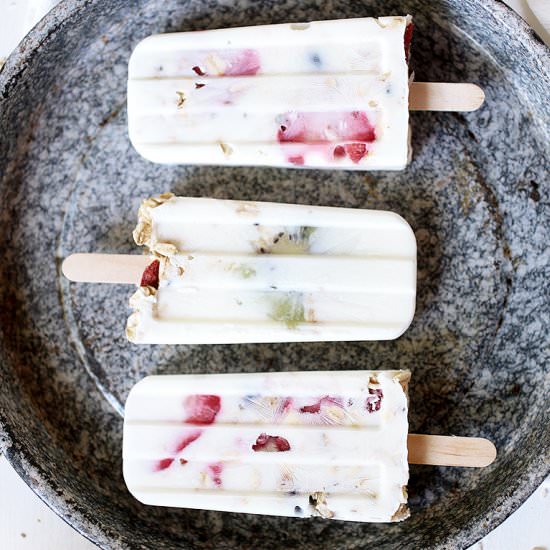 Muesli Breakfast Popsicles