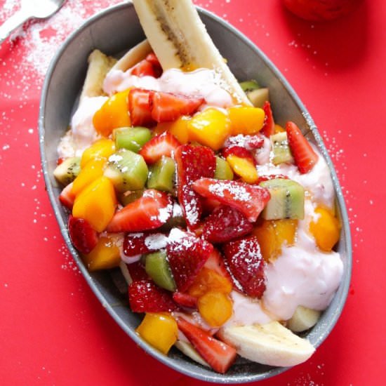 Healthy Breakfast Banana Splits