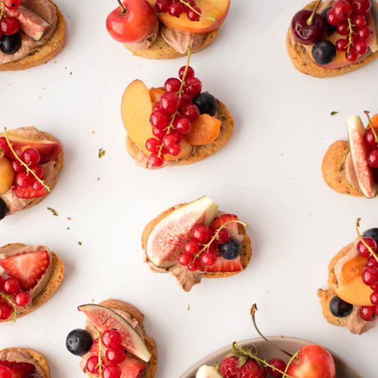 Whipped Cocoa & Fruit Crostini