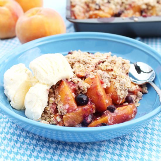 Fresh Peach-Blueberry Crisp